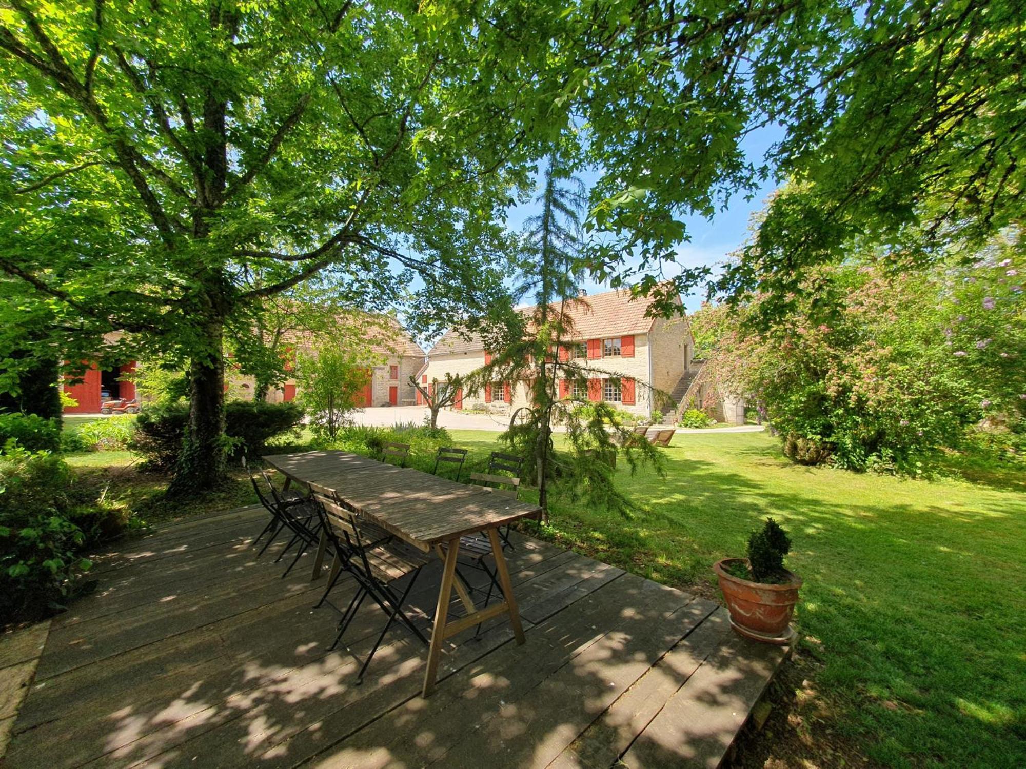 Jardin Des Sens, La Rente D'Eguilly Bed and Breakfast Exteriör bild