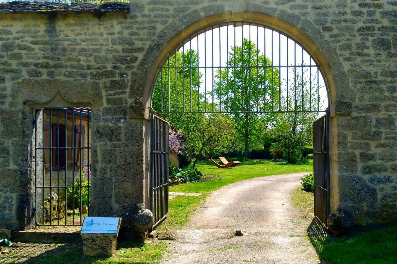 Jardin Des Sens, La Rente D'Eguilly Bed and Breakfast Exteriör bild