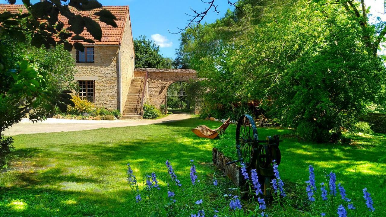 Jardin Des Sens, La Rente D'Eguilly Bed and Breakfast Exteriör bild